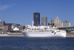 Cruise Line at the Old Port of Montreal   Stphan Poulin